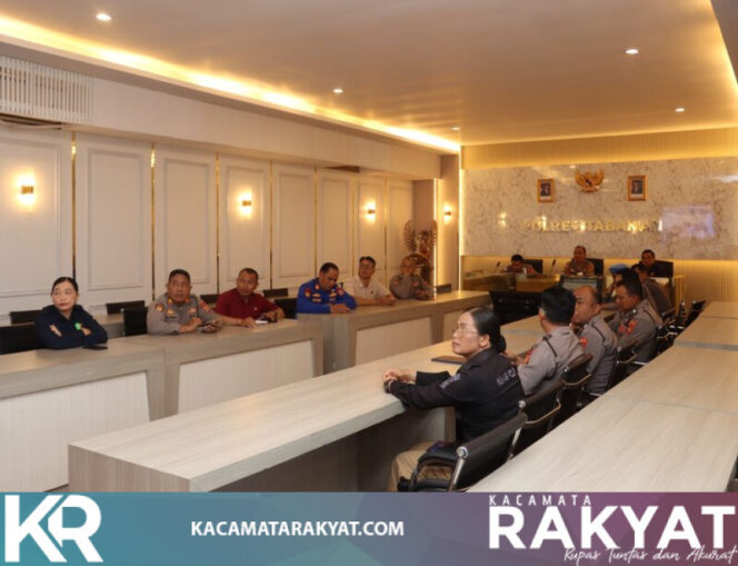 
					Taklimat Akhir Audit Kinerja Itwasum Polri Tahap II TA 2026, Polres Tabanan Ikuti Zoom Meeting Evaluasi Kinerja dan Penguatan Pengendalian*