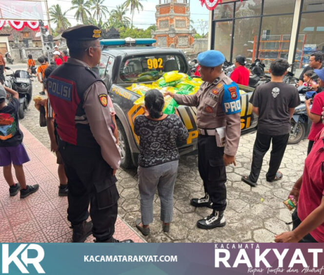 
					Polsek Selemadeg Gelar Gerakan Pangan Murah, 1 Ton Beras SPHP Ludes Terjual*