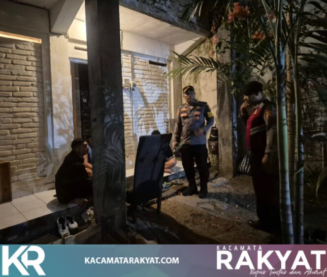 
					Tindaklanjuti Laporan Warga via Call Center 110, Polsek Dentim Datangi Lokasi Gangguan Musik Keras