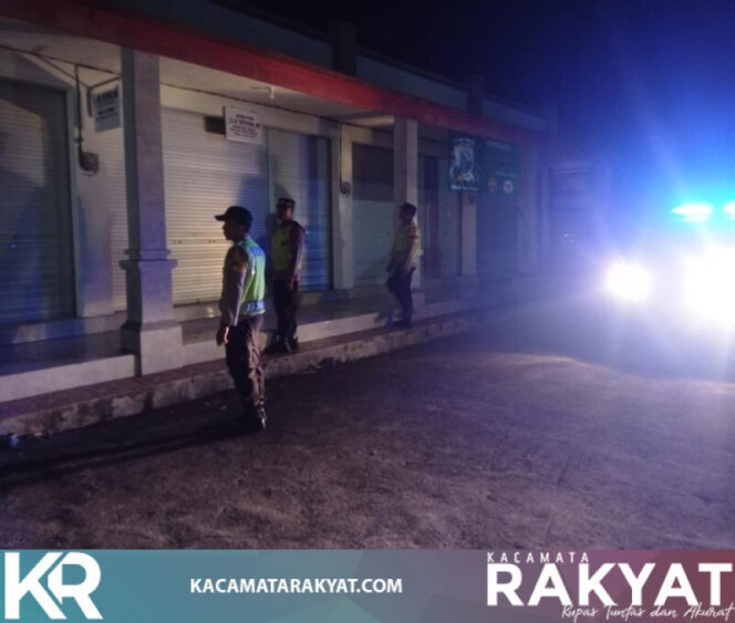 
					*Antisipasi Gangguan Kamtibmas Polsek Penebel Patroli Subuh