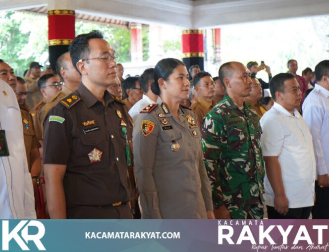 
					Wakapolres Gianyar Hadiri Deklarasi Damai Calon Perbekel, Perkuat Komitmen Pilkel Serentak 2026 yang Aman dan Demokratis