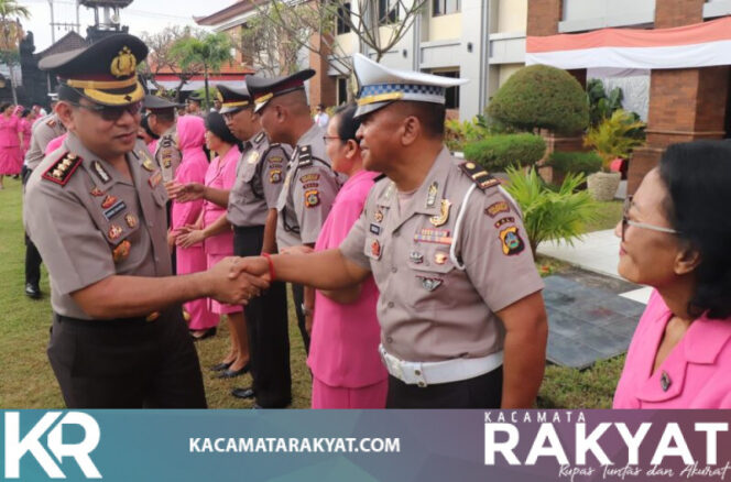 
					Polresta Denpasar Gelar Upacara Kenaikan Pangkat Pengabdian, Bentuk Apresiasi atas Dedikasi Personel
