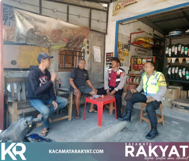 
					Jamin Keamanan Jalur Nasional Kondusif Polsek Selemadeg intensifkan Patroli KRYD*