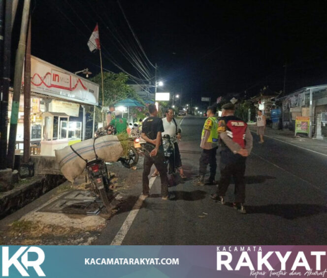 
					Tim URC Polsek Selemadeg Gencarkan Patroli Blue Light Malam Minggu