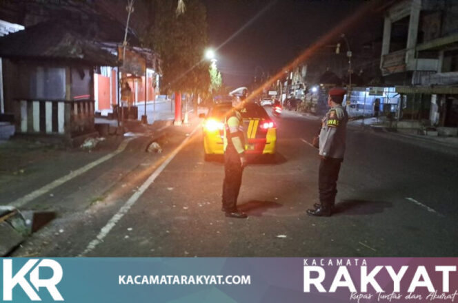 
					*Polsek Kediri Polres Tabanan Laksanakan Patroli Malam Hari, Tekan Cegah 3C (Curat, Curas, Curanmor) dan Kejahatan Jalanan