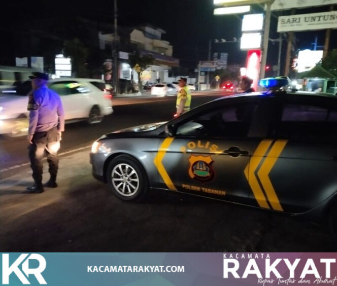 
					*Patroli Dini Hari, Polsek Tabanan Antisipasi Balap Liar