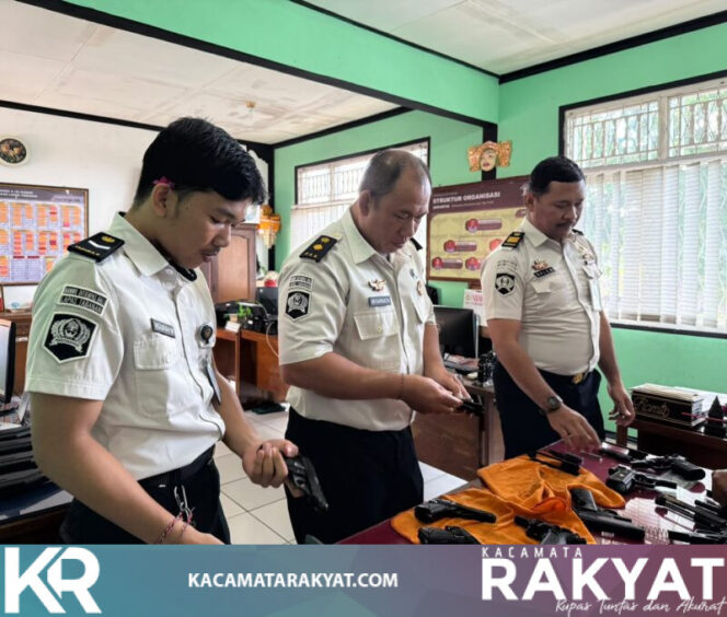
					Dukung Kesiapsiagaan Petugas, Lapas Tabanan Laksanakan Perawatan Senjata Api