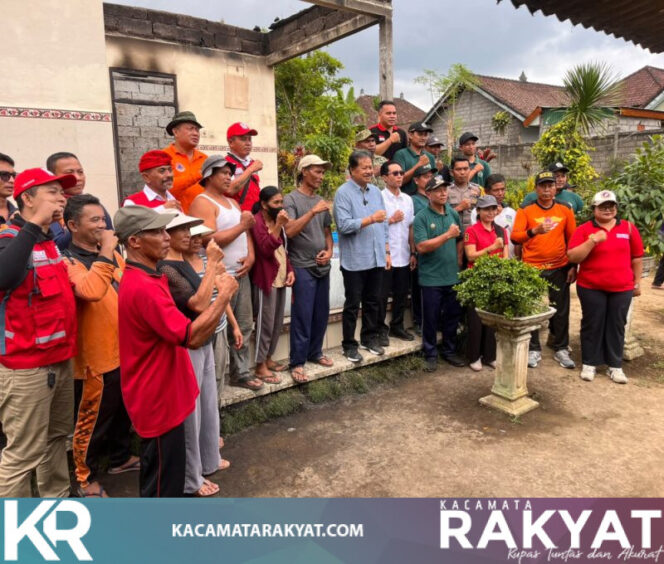 
					**Wakil Bupati Tabanan Kunjungi Warga Korban Kebakaran di Banjar Tegeh, Salurkan Bantuan dan Tinjau Tenda Darurat